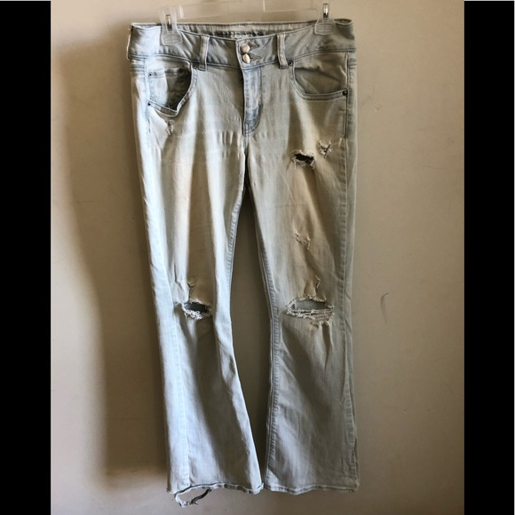 AEO American Eagle Artist Flair Jeans Distressed